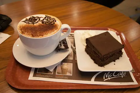 Moorcrofts Cakery photo 3