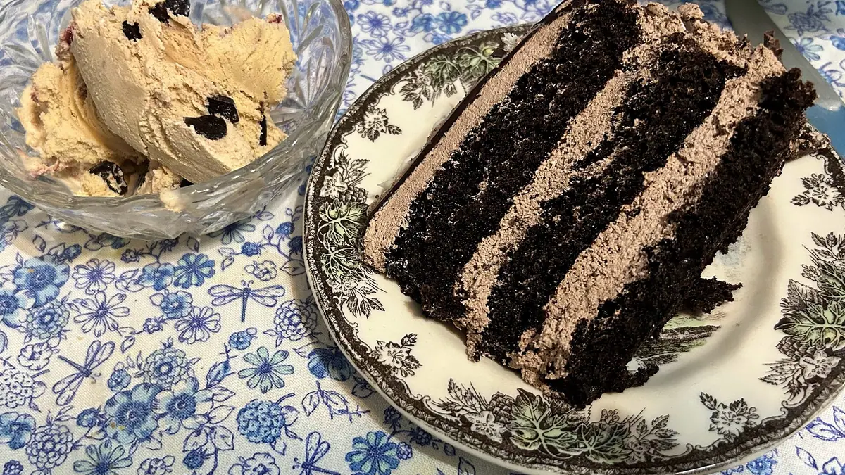 Moorcrofts Cakery – cake shop in Poulton-le-Fylde town centre
